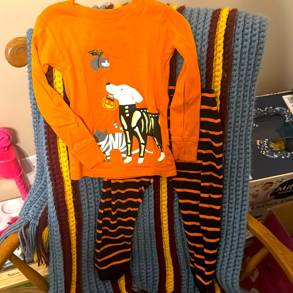 Halloween pajama set